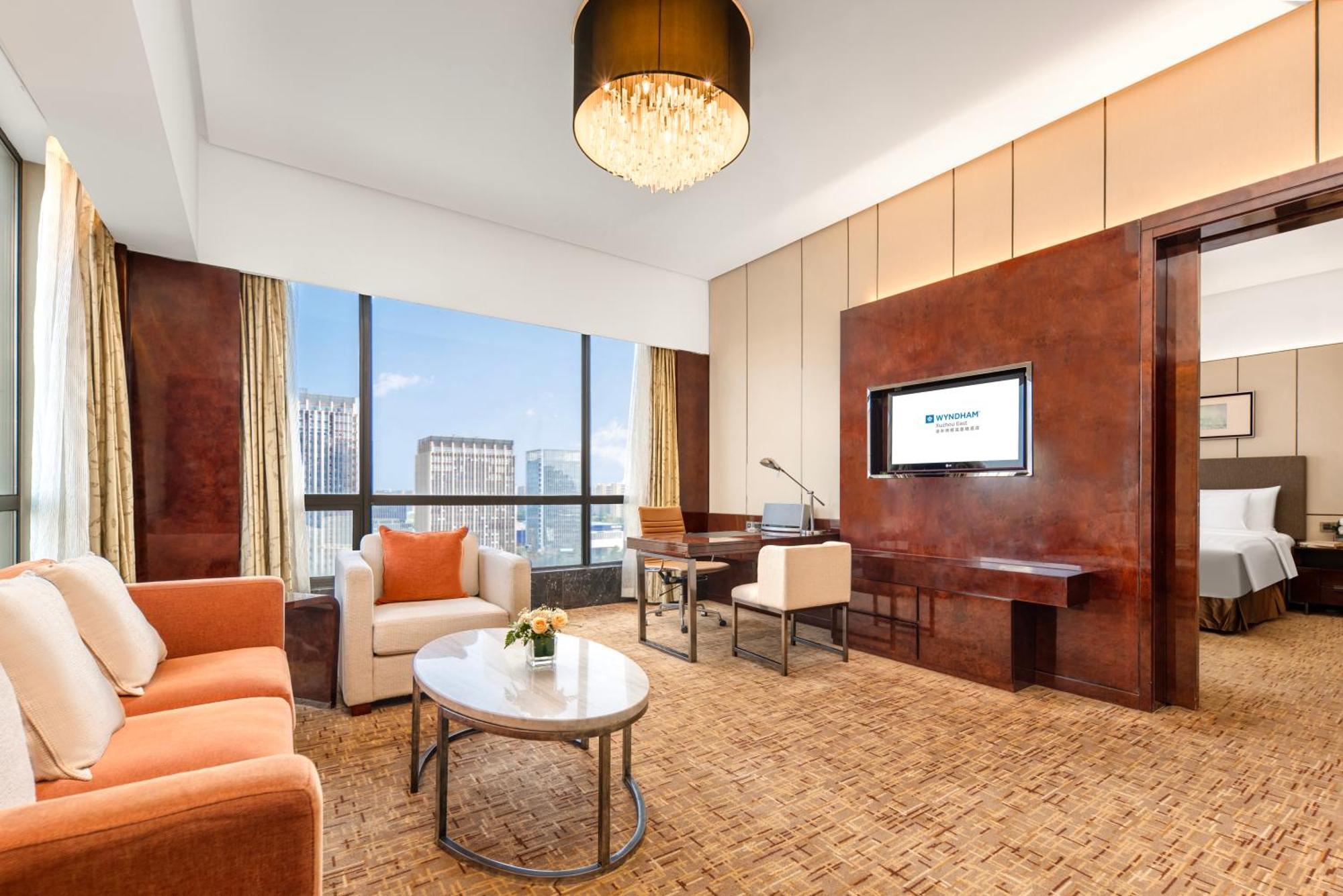 Wyndam Xuzhou East Hotel Exterior photo