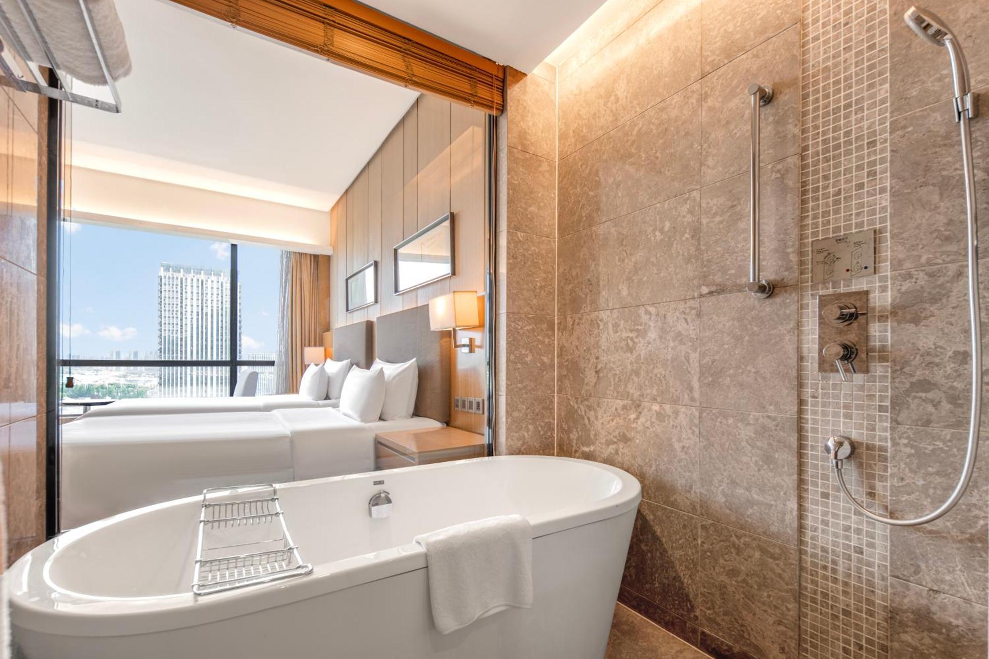 Wyndam Xuzhou East Hotel Exterior photo